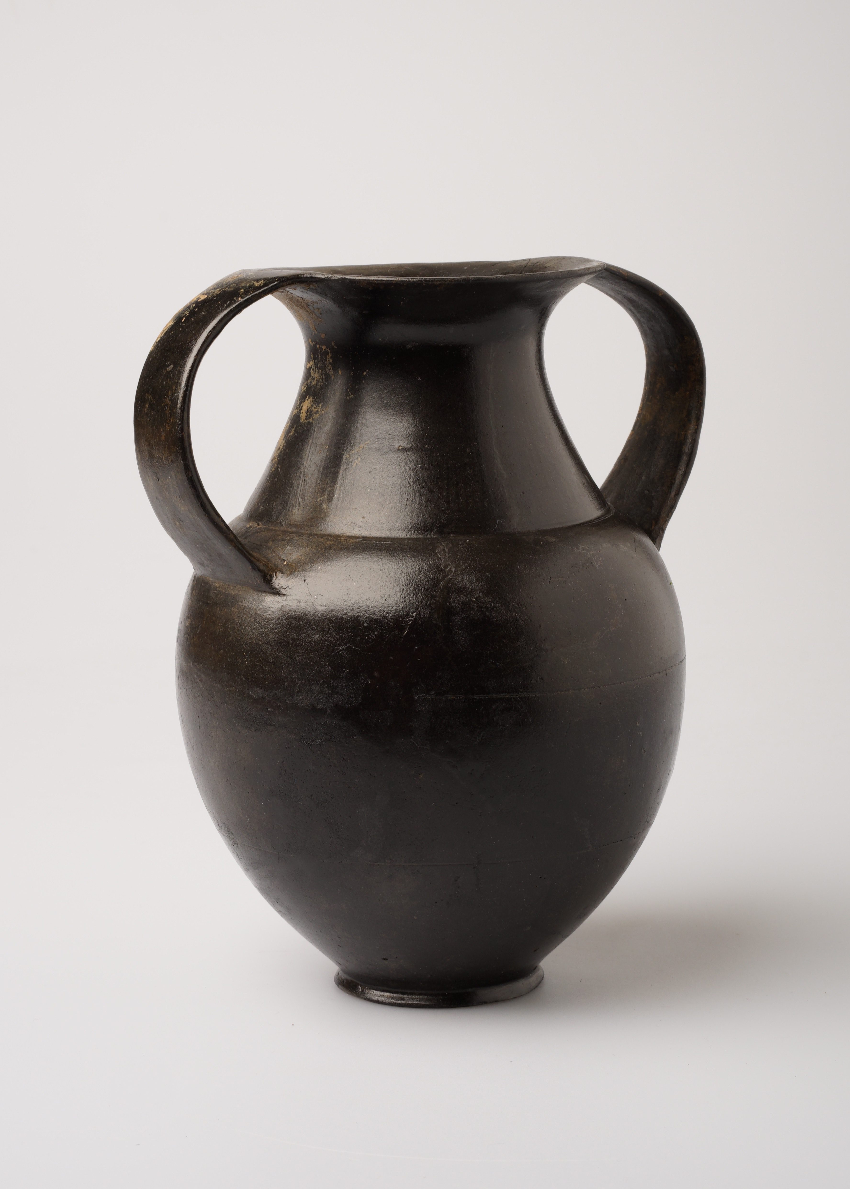 Etruscan ceramics after conservation