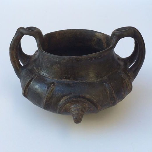 Etruscan pottery after restoration