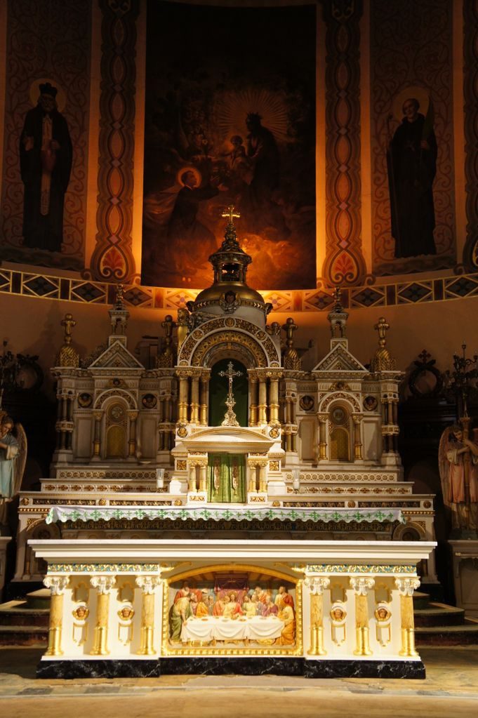 Tabernacle from St. Kostka Church after gilding restoration
